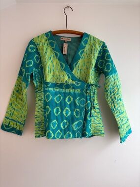 Deadstock silk quilted shibori jacket in teal and chartreuse - sz M